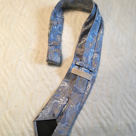 Michaels Kors Tie - Picture 1 of 1